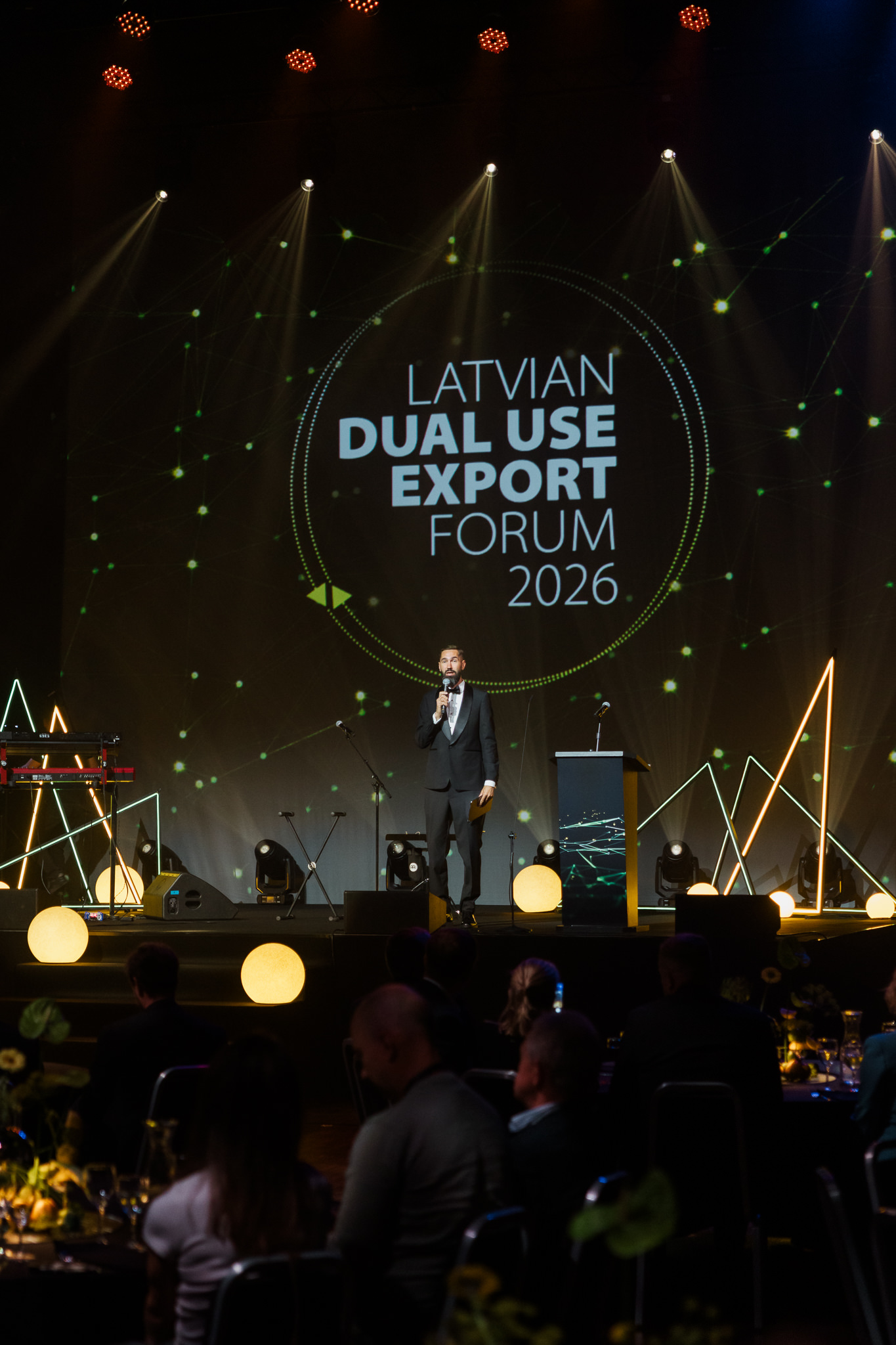 LATVIAN DUAL USE EXPORT FORUM — pasākuma noformējums, Šarmants