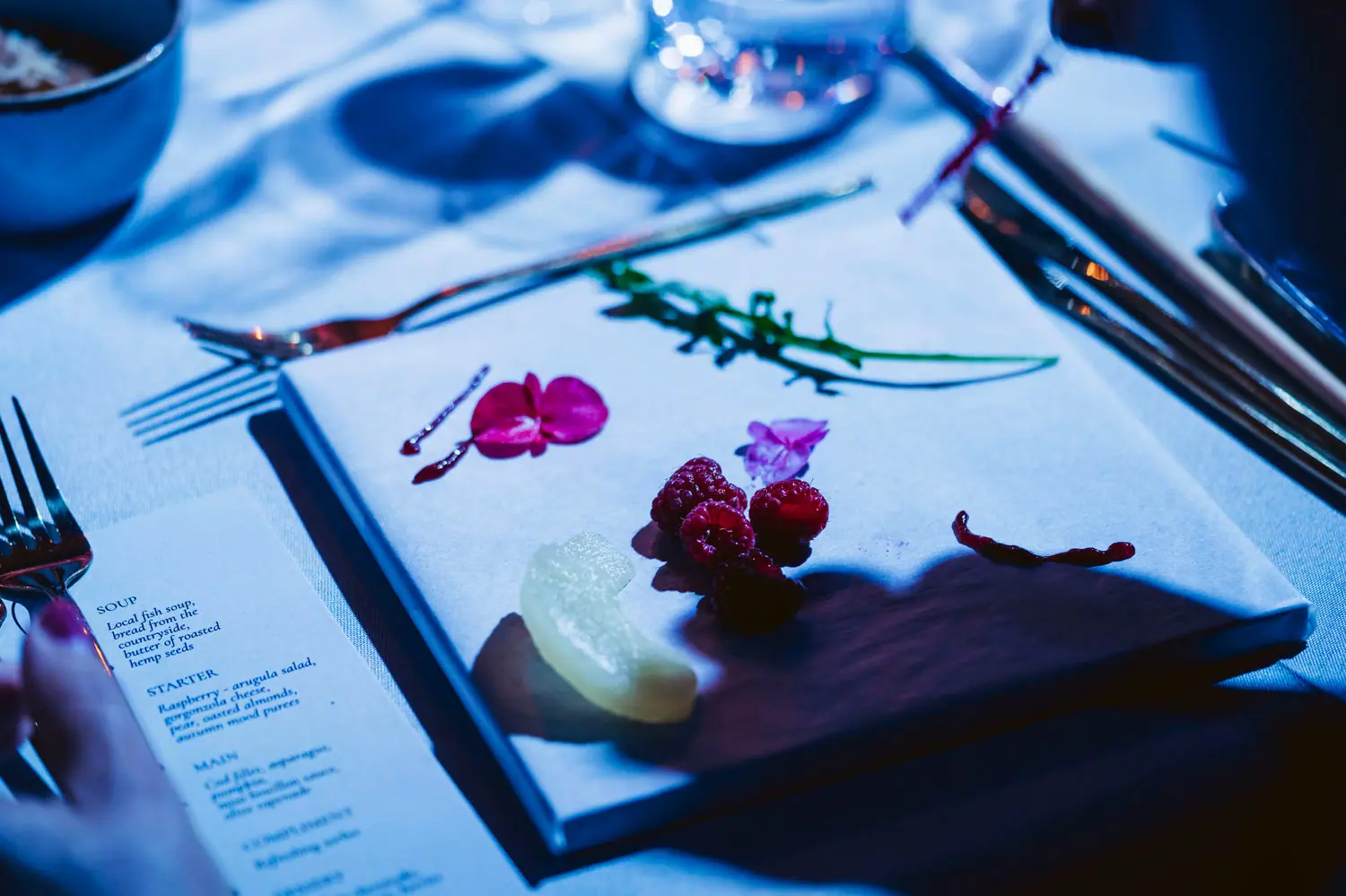 DRAMA DINNER